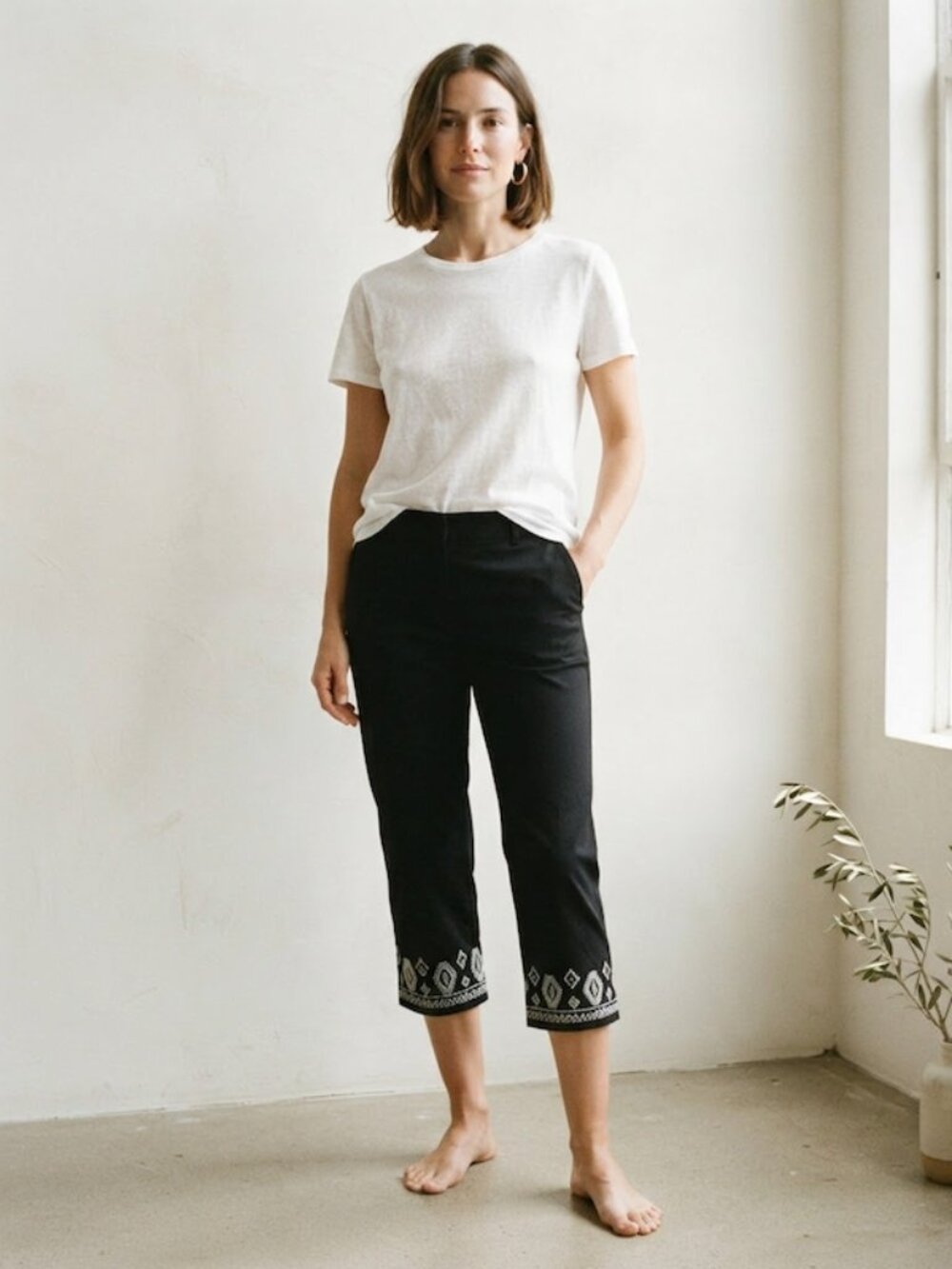 Soho Apparel Ltd Embroidered Hem Capri Pants Boho Black Large
